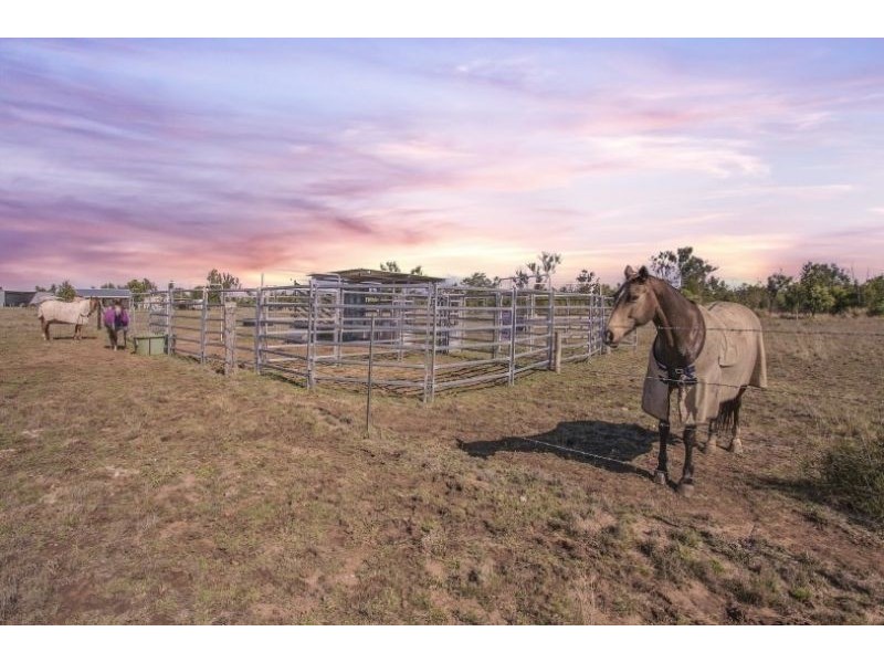 248 Dawson Gate Road, Chinchilla QLD 4413