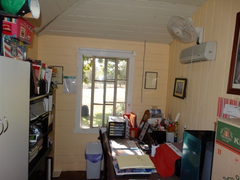 200 ACRES 2288 Burra Burri Creek Road, Chinchilla QLD 4413