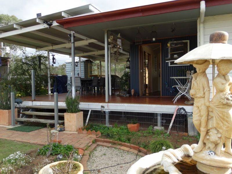 200 ACRES 2288 Burra Burri Creek Road, Chinchilla QLD 4413