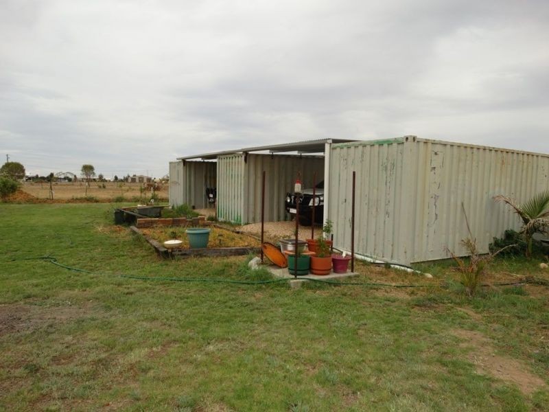 25 Acres Aerodrome Road, Chinchilla QLD 4413