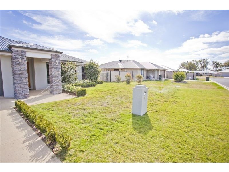 5 Lewis Street, Chinchilla QLD 4413