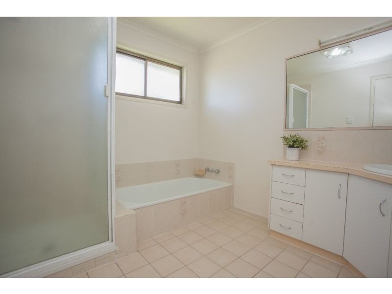 249 Lloyd Street, Chinchilla QLD 4413