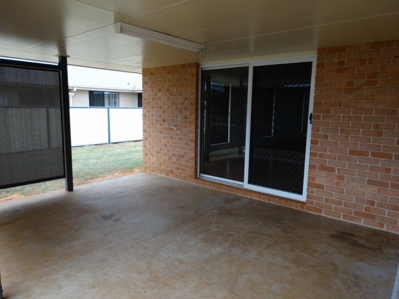 52 Windmill Road, Chinchilla QLD 4413