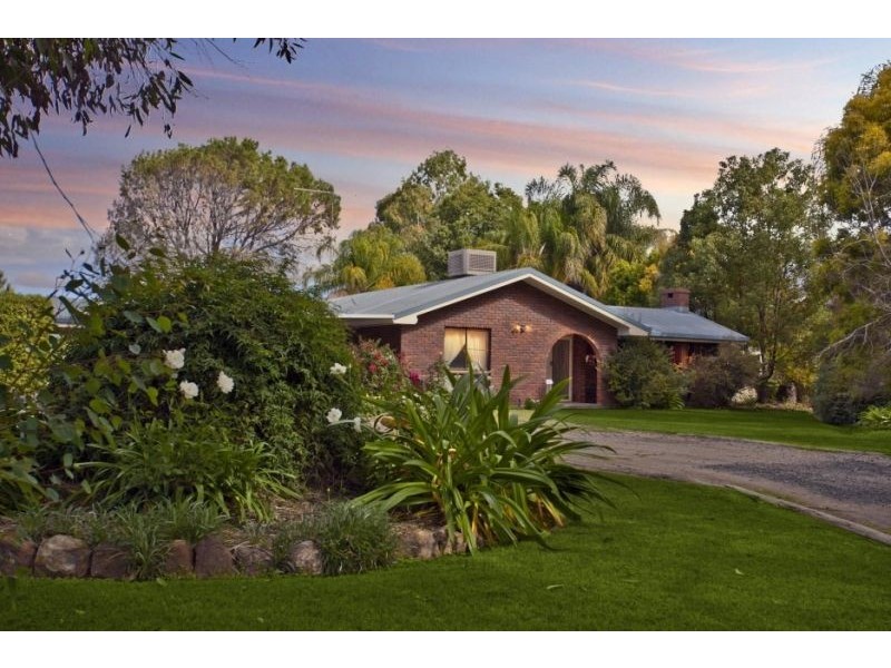 72 Oak Street, Chinchilla QLD 4413