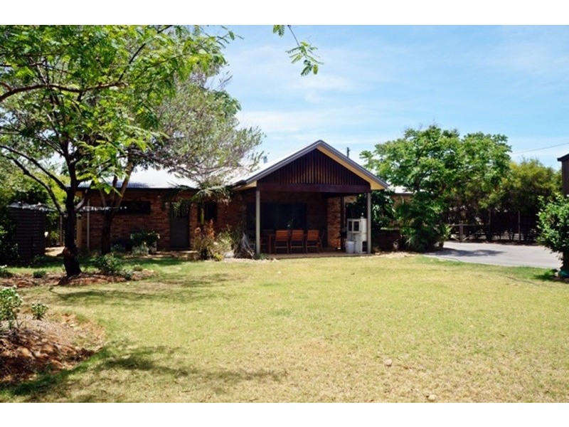 19 Mann Street, Chinchilla QLD 4413