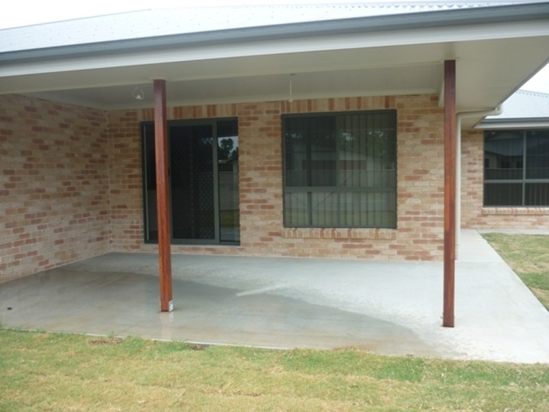 68 Sommerfeld Crescent, Chinchilla QLD 4413