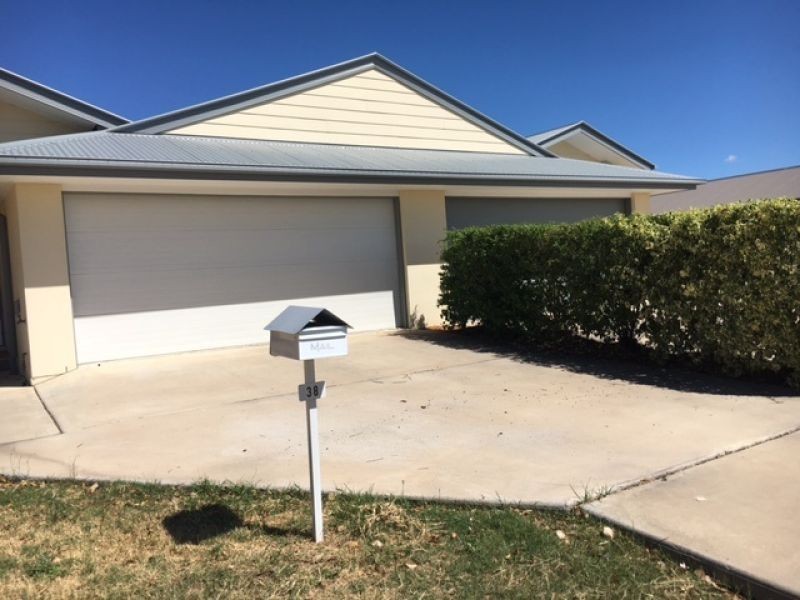 38 Price Street, Chinchilla QLD 4413