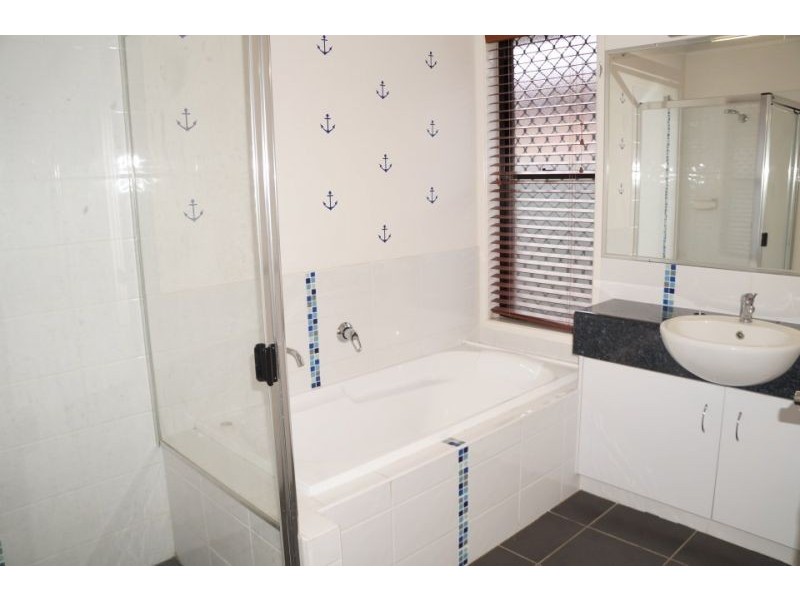 27 Leichhardt Street, Chinchilla QLD 4413