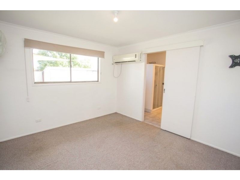 84E Boyd Street, Chinchilla QLD 4413