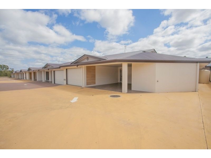 3, 4, 5 & 6/22 Pine Street, Miles QLD 4415