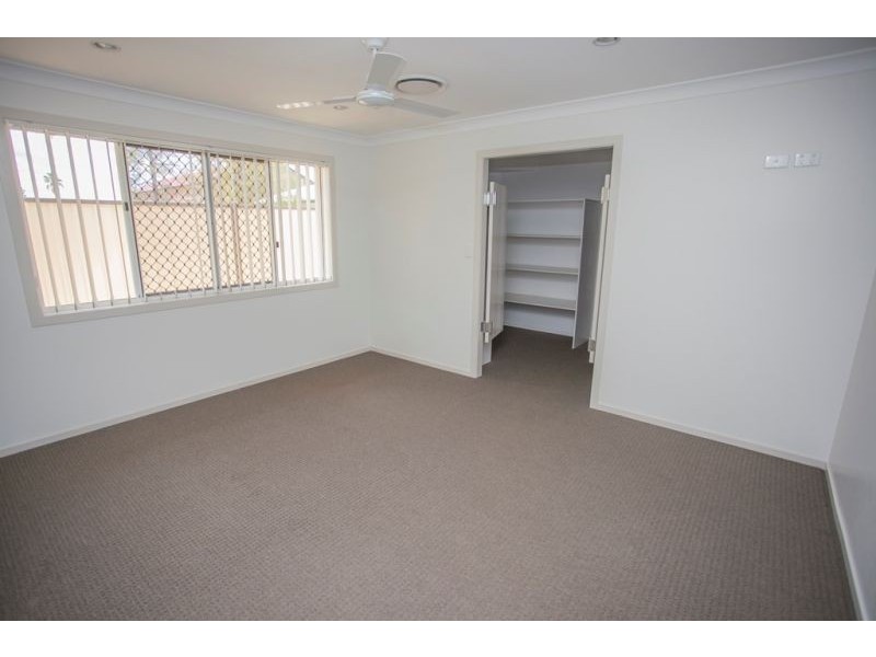 3, 4, 5 & 6/22 Pine Street, Miles QLD 4415