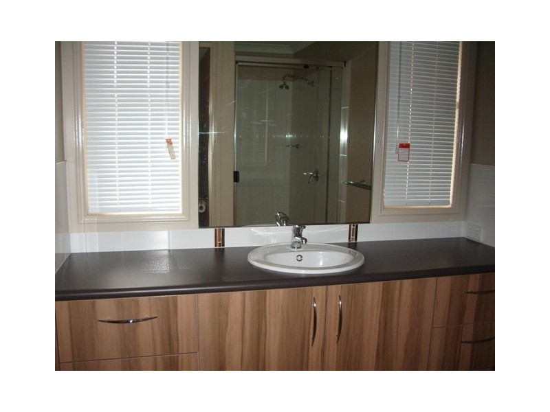 16 Sommerfeld Crescent, Chinchilla QLD 4413