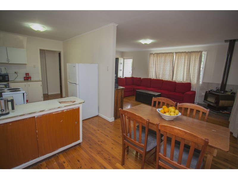 28 Claydon Street, Chinchilla QLD 4413