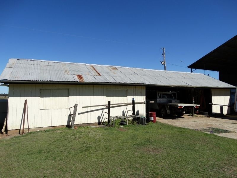 333 ACRES Canaga Park, Chinchilla QLD 4413