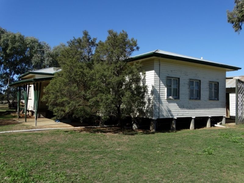 333 ACRES Canaga Park, Chinchilla QLD 4413