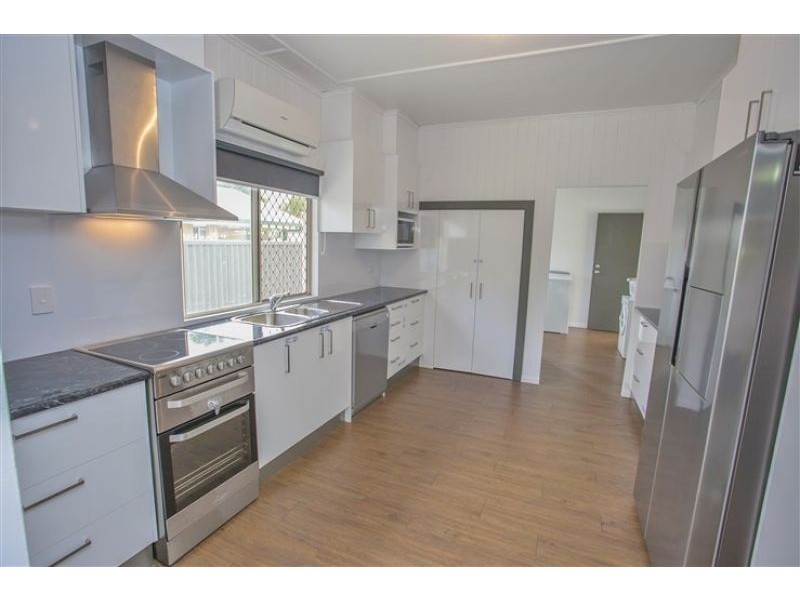 No.17 Wood Street, Chinchilla QLD 4413