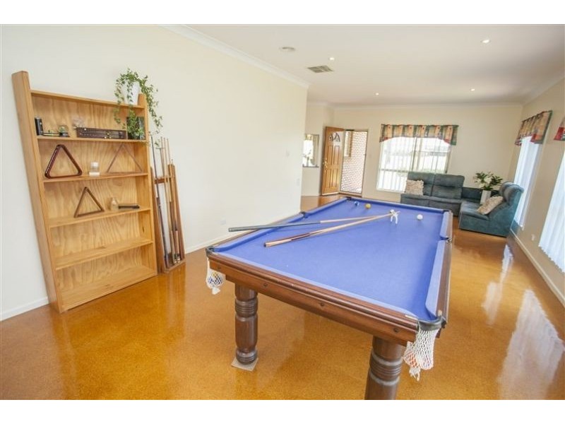 78 Hypatia Street, Chinchilla QLD 4413