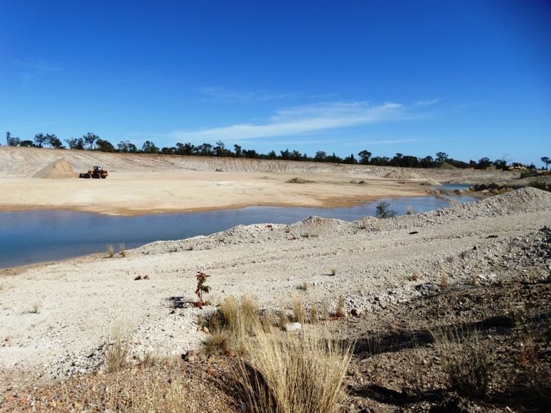690 ACRES – 27486 Warrego Highway, Chinchilla QLD 4413