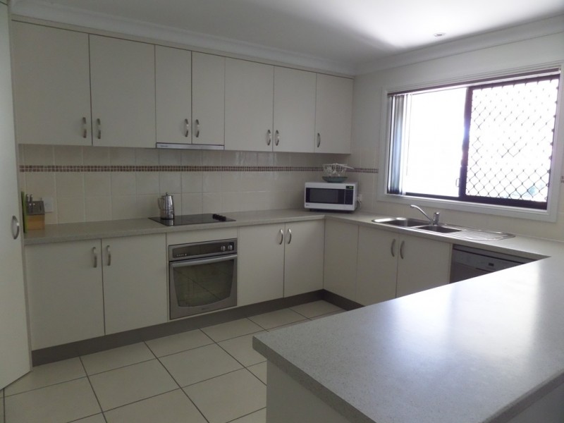 19 Sommerfeld Cres, Chinchilla QLD 4413