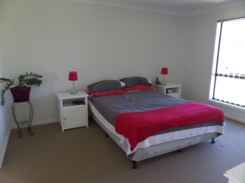 19 Sommerfeld Cres, Chinchilla QLD 4413