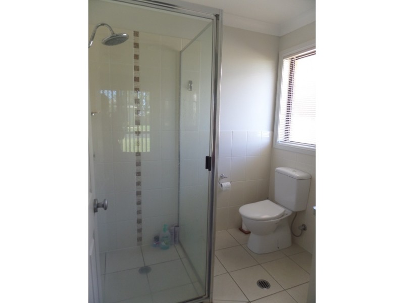 19 Sommerfeld Cres, Chinchilla QLD 4413