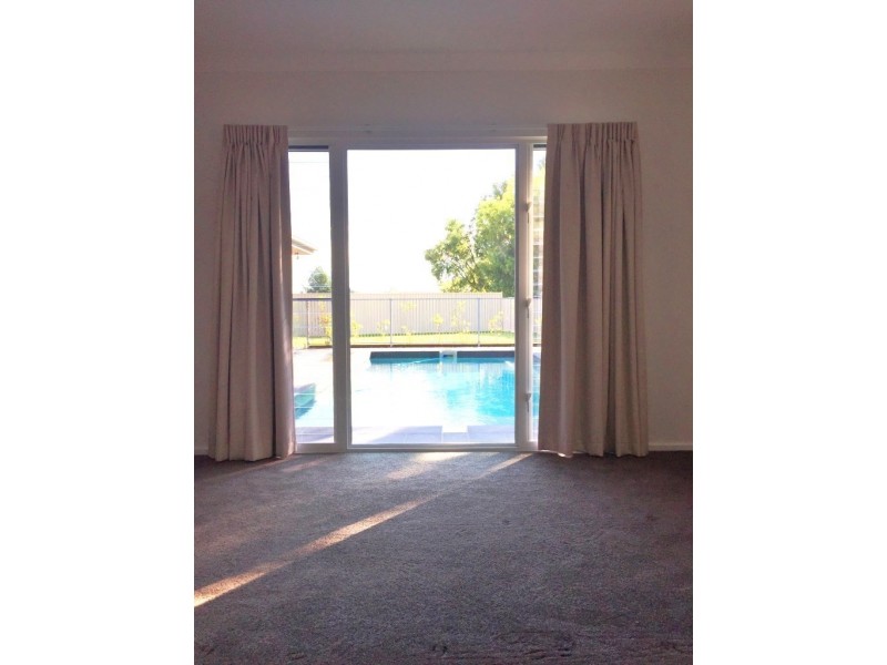 17 Parker Place, Chinchilla QLD 4413