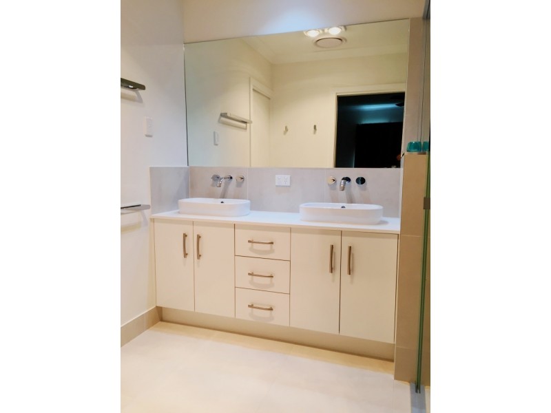 17 Parker Place, Chinchilla QLD 4413