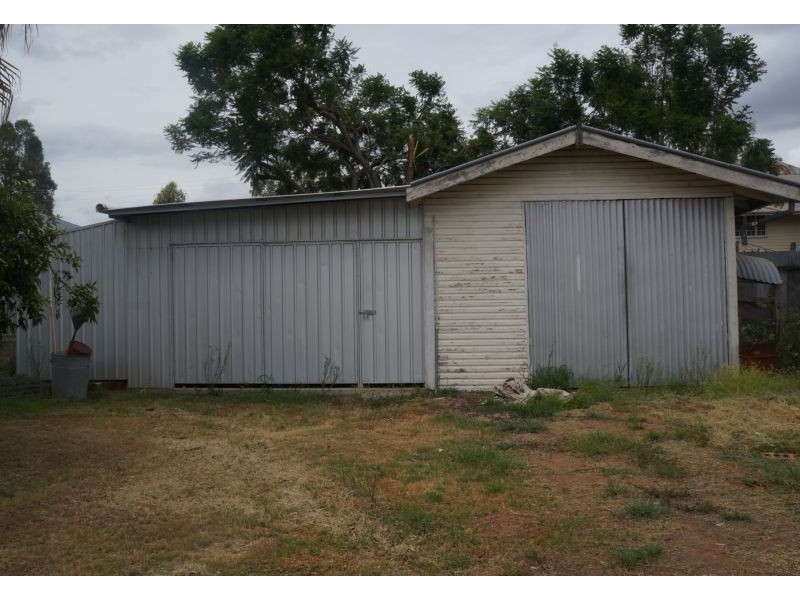 37 North Street, Chinchilla QLD 4413