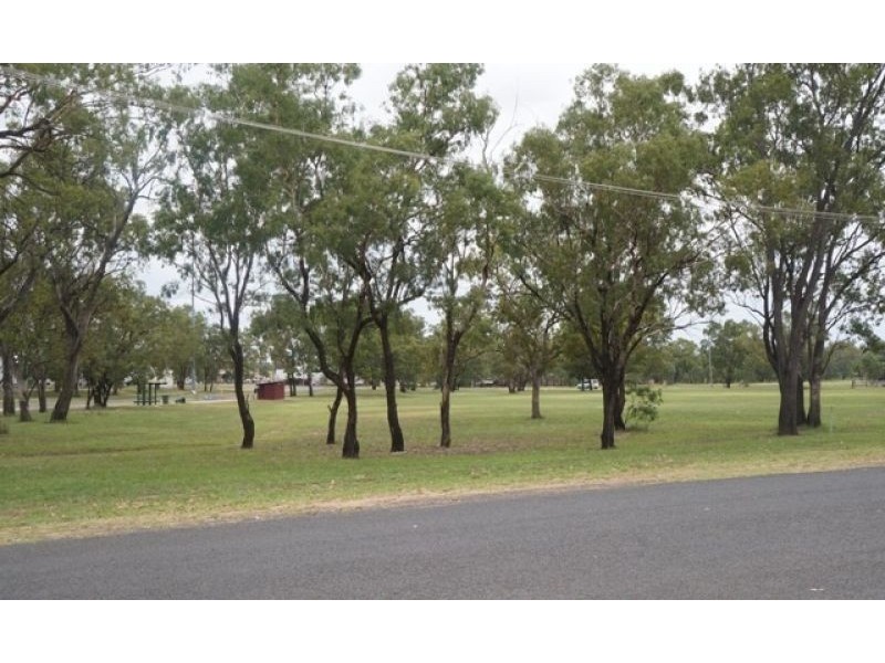 37 North Street, Chinchilla QLD 4413