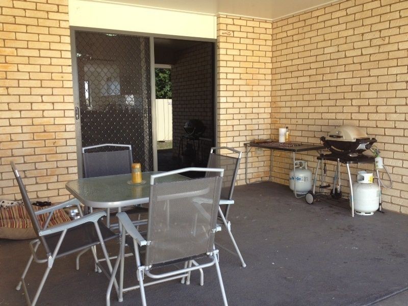 Unit 2/17 Luscombe Street, Chinchilla QLD 4413