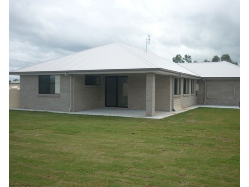 4 Campbell Street, Chinchilla QLD 4413