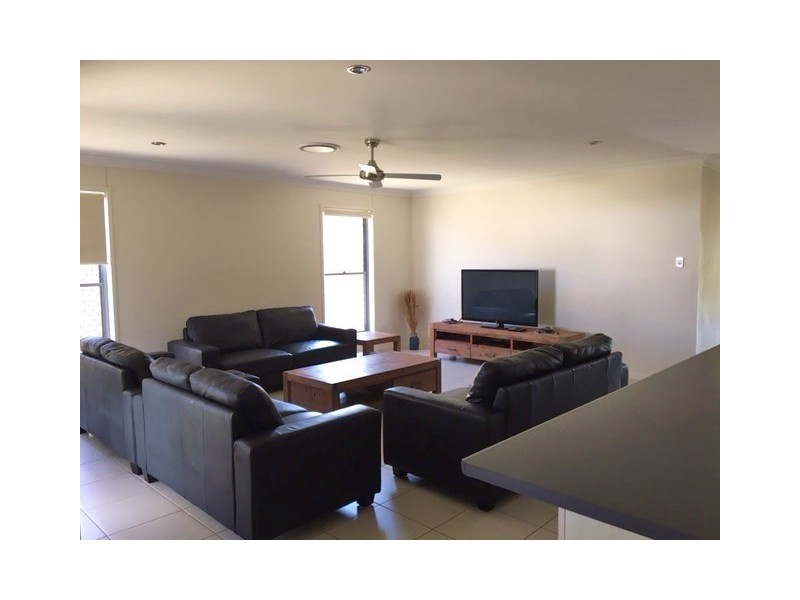 142 Price Street, Chinchilla QLD 4413