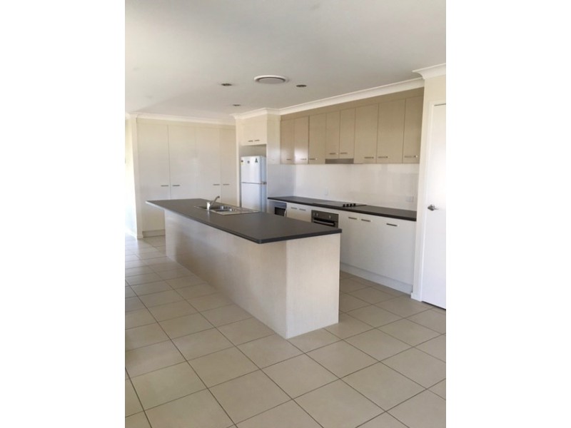 142 Price Street, Chinchilla QLD 4413