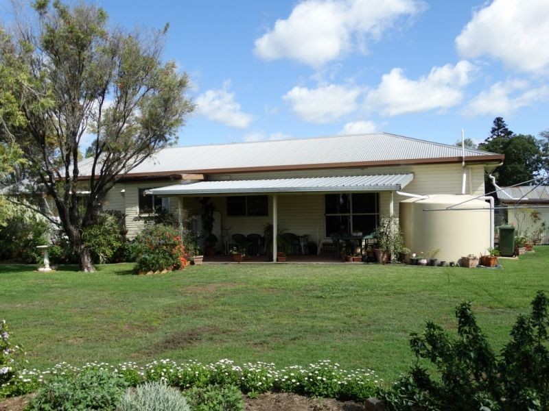 31 Lytton Street, Warra QLD 4411