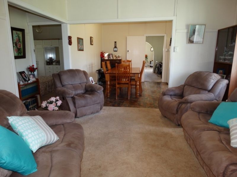 31 Lytton Street, Warra QLD 4411