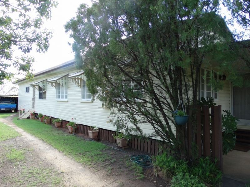 31 Lytton Street, Warra QLD 4411