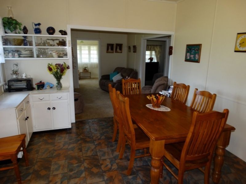 31 Lytton Street, Warra QLD 4411