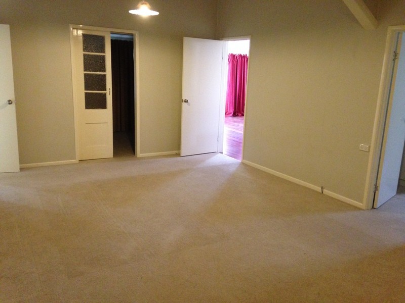 42 Oak Street, Chinchilla QLD 4413