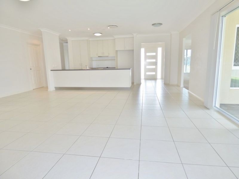 11 Sommerfeld Crescent, Chinchilla QLD 4413