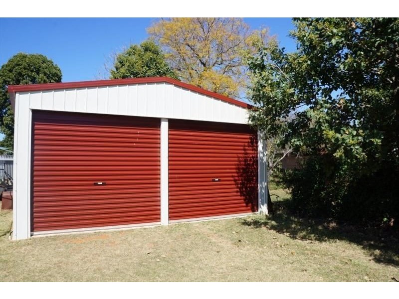 28 Barber Street, Chinchilla QLD 4413