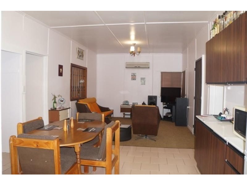 28 Barber Street, Chinchilla QLD 4413