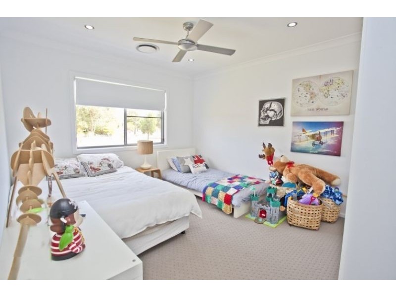 1,579m2 Hideaway in Sommerfeld Crescent, Chinchilla QLD 4413