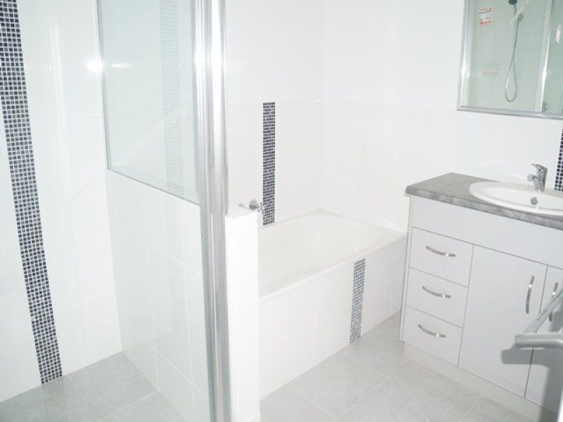 1/12 Wambo Street, Chinchilla QLD 4413