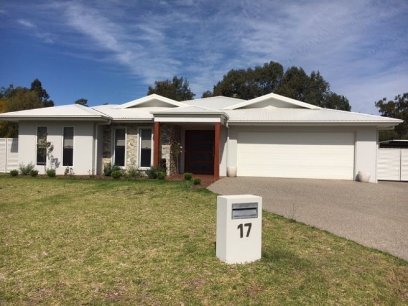 17 Parker Place, Chinchilla QLD 4413