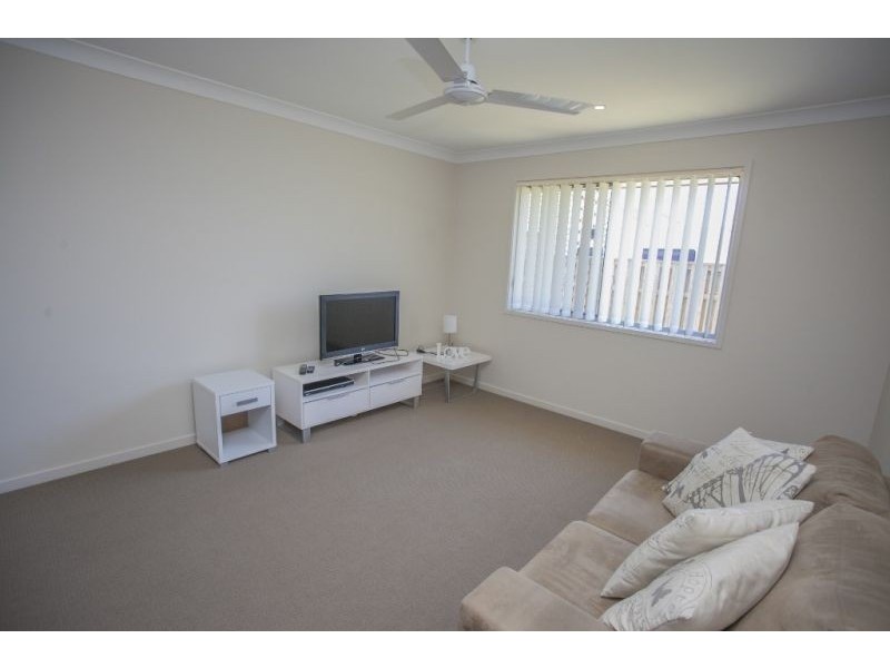 64 Mackie Street, Chinchilla QLD 4413