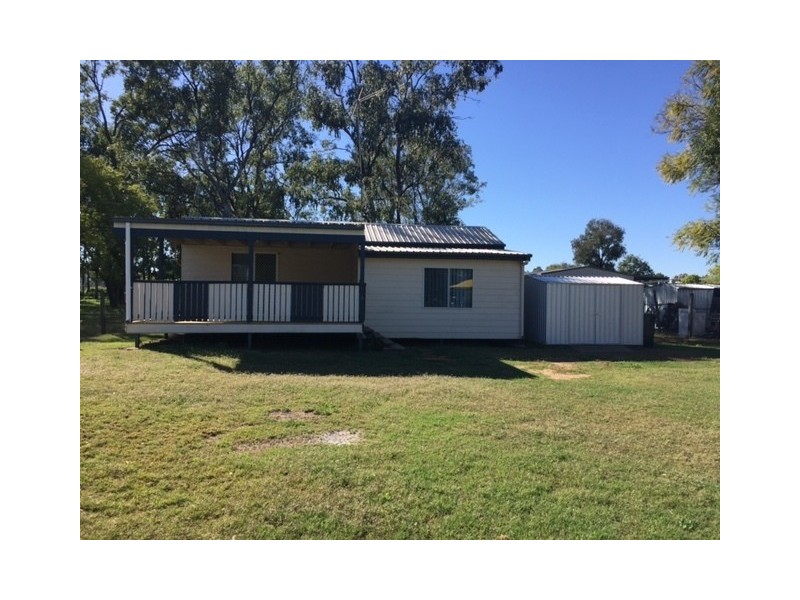 10 Helena Street, Chinchilla QLD 4413