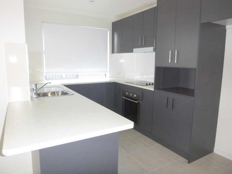 2/28 Evans St, Chinchilla QLD 4413