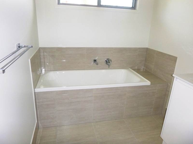 2/28 Evans St, Chinchilla QLD 4413