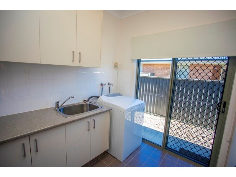 73 Sommerfeld Crescent, Chinchilla QLD 4413