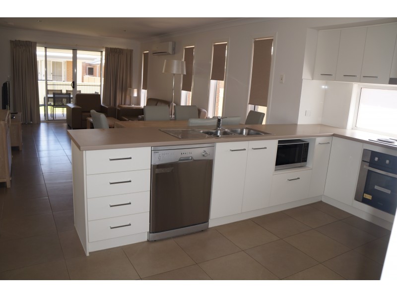 38 Price Street, Chinchilla QLD 4413